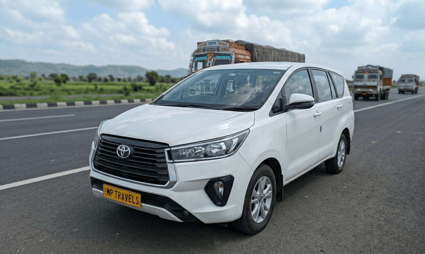 Toyota Innova Crysta White – MP Travels Trichy